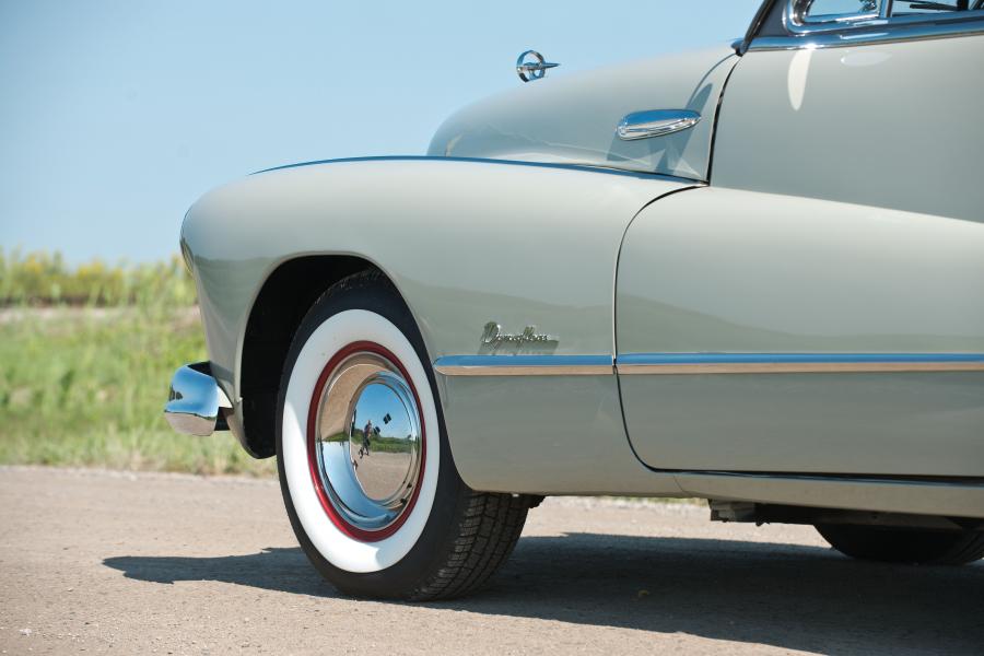  Buick Roadmaster Sedan 1948 года  (фото 20 из 26)